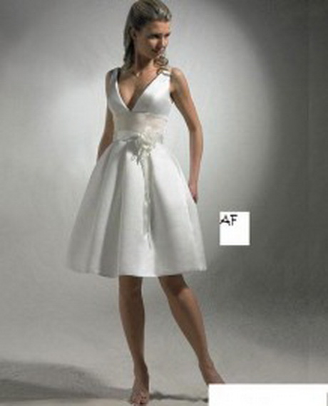 Korte trouwkleedjes korte-trouwkleedjes-46-3
