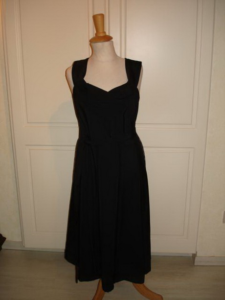 Zwart kleedje zwart-kleedje-80-15