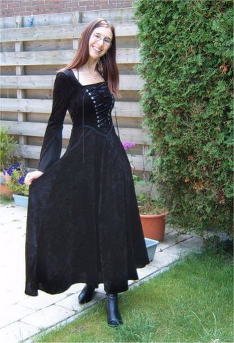 Zwarte gothic jurk zwarte-gothic-jurk-61-2