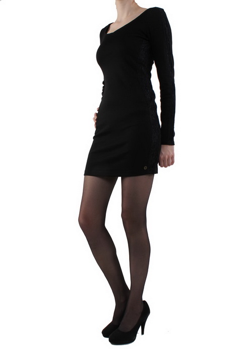 Zwarte jurk korte mouw zwarte-jurk-korte-mouw-88-4