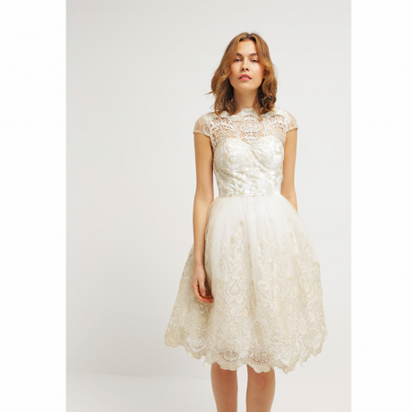 Witte jurk met kant witte-jurk-met-kant-84