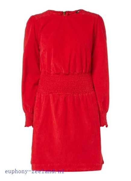 Jurk fluweel rood jurk-fluweel-rood-98_6