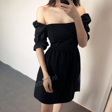 Klassieke zwarte jurk klassieke-zwarte-jurk-06_10