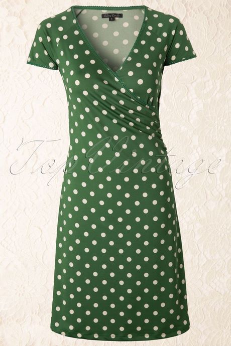 Groene jurk met stippen groene-jurk-met-stippen-54