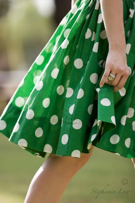 Groene jurk met stippen groene-jurk-met-stippen-54_2