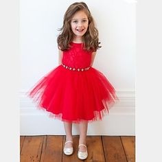 Rode jurk meisje rode-jurk-meisje-82
