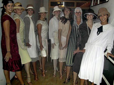 Feestkleding jaren 30 feestkleding-jaren-30-20_15