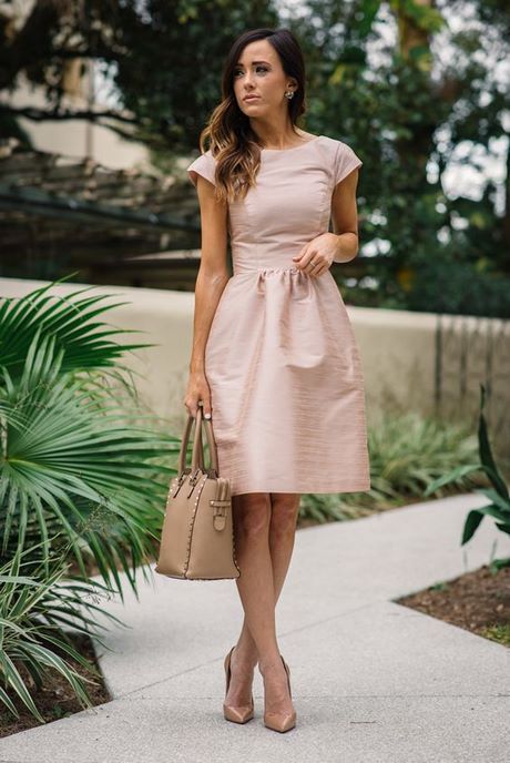 Pastel Kleding Bruiloft