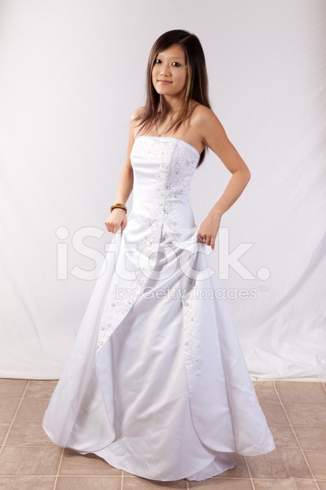 Witte jurk op een bruiloft witte-jurk-op-een-bruiloft-19_10