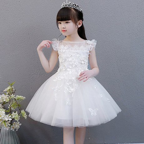 Witte jurk op een bruiloft witte-jurk-op-een-bruiloft-19_3