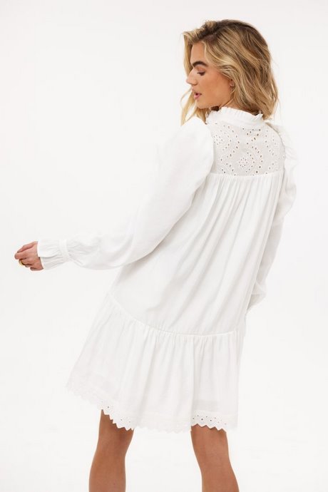 Witte jurk met pofmouwen witte-jurk-met-pofmouwen-86_3