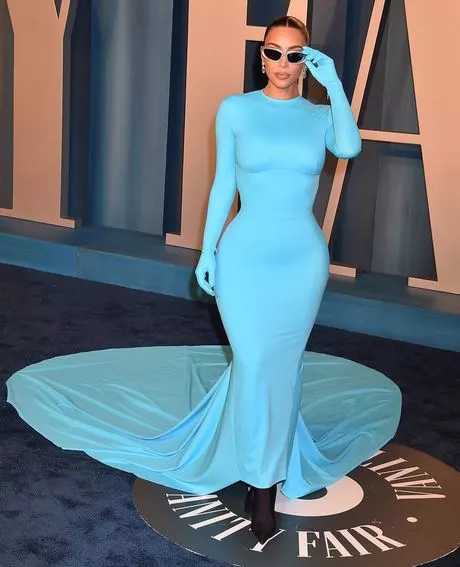 Kim kardashian oscar jurk 2023 kim-kardashian-oscar-jurk-2023-80_15-7