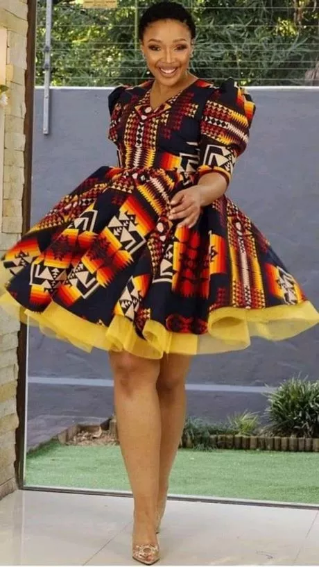 Korte Afrikaanse jurken 2023 korte-afrikaanse-jurken-2023-26_4-13