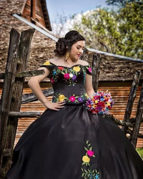 Mexicaanse Quinceanera Jurken 2023 mexicaanse-quinceanera-jurken-2023-11_3-11