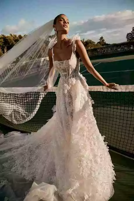 Mooie jurken om te dragen naar een bruiloft 2023 mooie-jurken-om-te-dragen-naar-een-bruiloft-2023-96_14-6