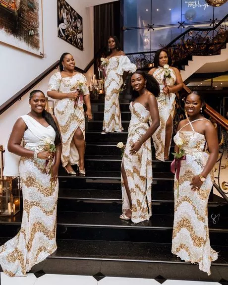 Nigeriaanse chief bruidsmeisjes jurken 2023 nigeriaanse-chief-bruidsmeisjes-jurken-2023-32_13-5