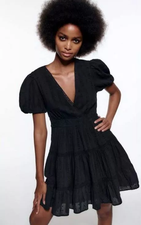 Zara zwarte kanten jurk 2023 zara-zwarte-kanten-jurk-2023-31_12-5