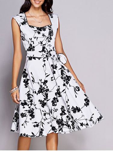 Zwarte jurk met witte bloemen zwarte-jurk-met-witte-bloemen-96_13