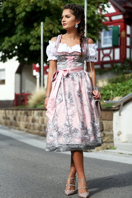 Dirndl outfit dirndl-outfit-40_11