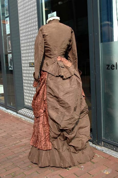Antieke victoriaanse jurk antieke-victoriaanse-jurk-13_15