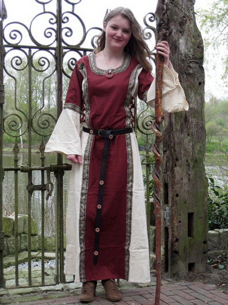 Middeleeuwse jurk middeleeuwse-jurk-07-12