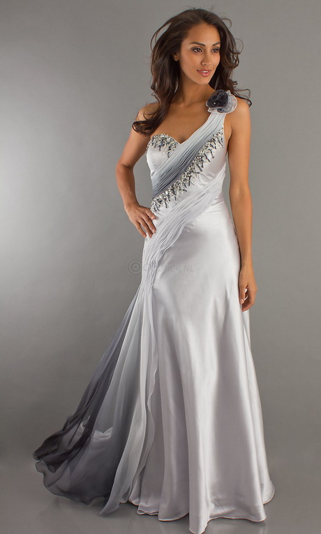 Zilveren jurk zilveren-jurk-66