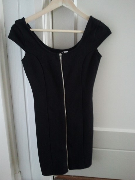 Zwarte jurk met rits zwarte-jurk-met-rits-74_14