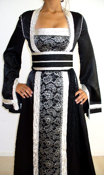 Zwarte marokkaanse jurk zwarte-marokkaanse-jurk-80
