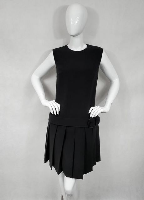 Zwarte jurk met riem zwarte-jurk-met-riem-01_15