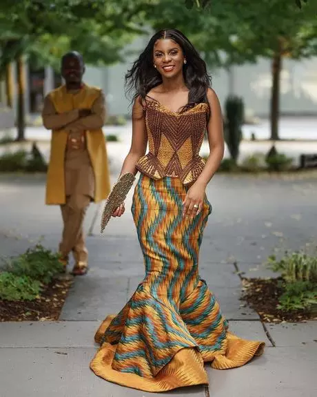 Afrikaanse lange jurken 2023 afrikaanse-lange-jurken-2023-82_7-16