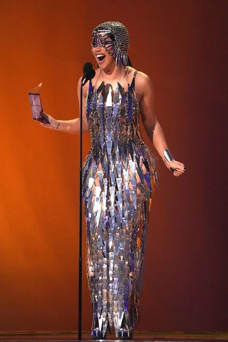 Cardi B outfit Grammy ' s 2023 cardi-b-outfit-grammy-s-2023-03_2-10