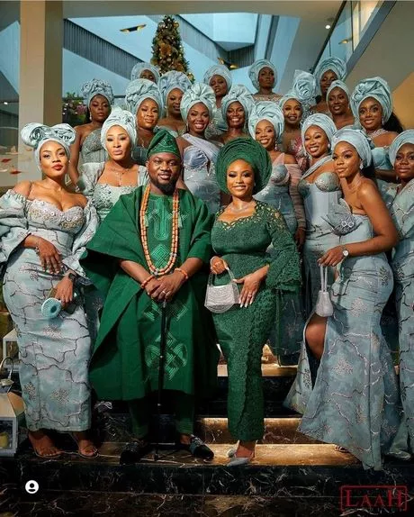 Nigeriaanse bruidsmeisjesjurken 2023 nigeriaanse-bruidsmeisjesjurken-2023-69_6-10