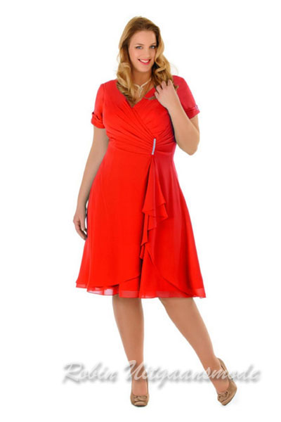 Rode jurk grote maten rode-jurk-grote-maten-44_3