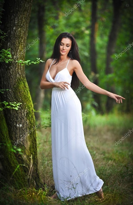 Mooie lange witte jurken