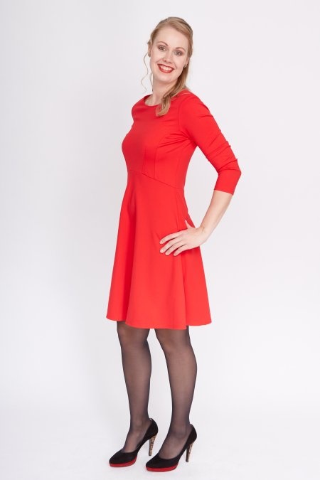 Rode jurk met mouwen rode-jurk-met-mouwen-67_12