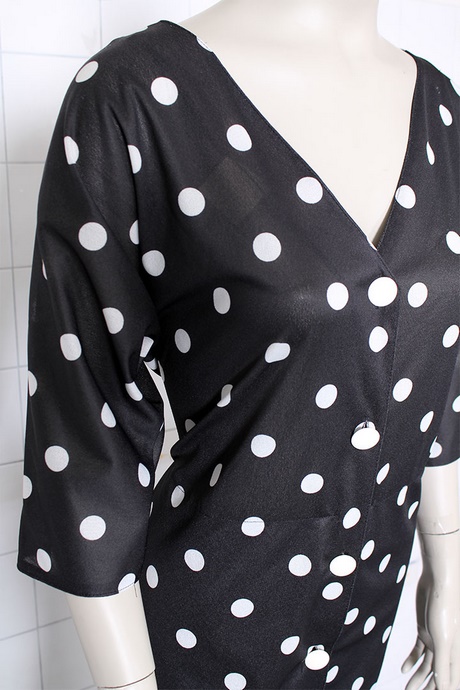 Zwart met witte stippen jurk zwart-met-witte-stippen-jurk-82_9
