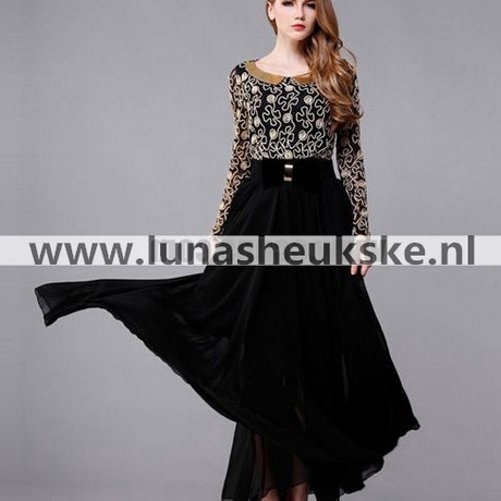 Zwarte lange jurk met kanten mouwen zwarte-lange-jurk-met-kanten-mouwen-45_9