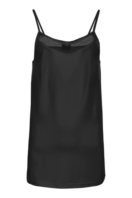 Zwarte jurk met spaghettibandjes zwarte-jurk-met-spaghettibandjes-04_11