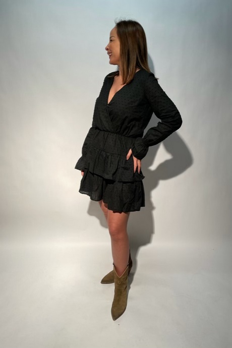 Zwarte ruffle jurk zwarte-ruffle-jurk-97_2