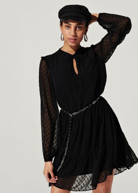 Zwarte ruffle jurk zwarte-ruffle-jurk-97_5