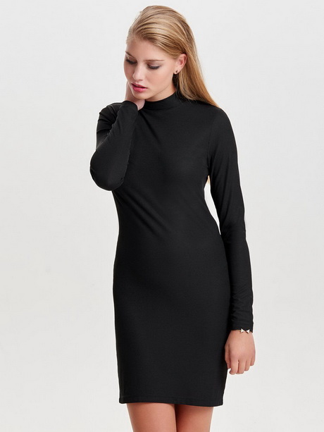 Zwarte jurk met lange mouwen zwarte-jurk-met-lange-mouwen-98_10