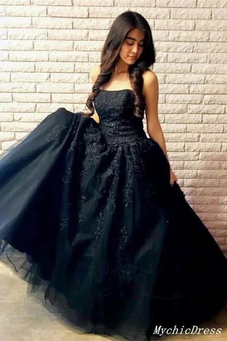 Black lace prom dresses 2024 black-lace-prom-dresses-2024-96_10-3