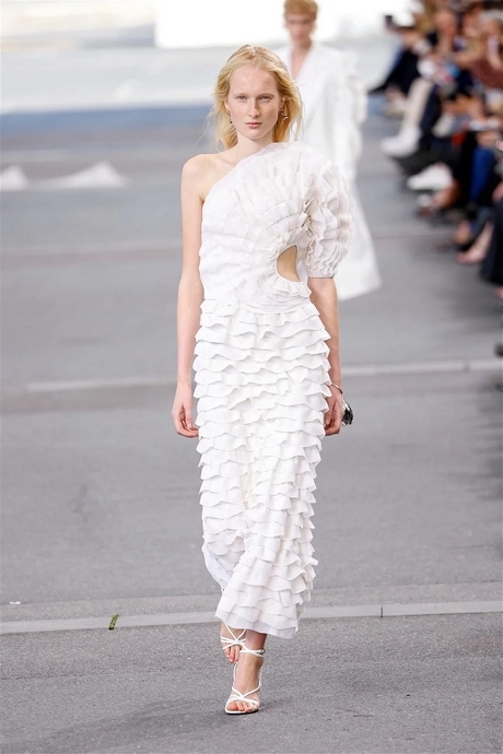 Witte jurken zomer 2024 witte-jurken-zomer-2024-40_10-2